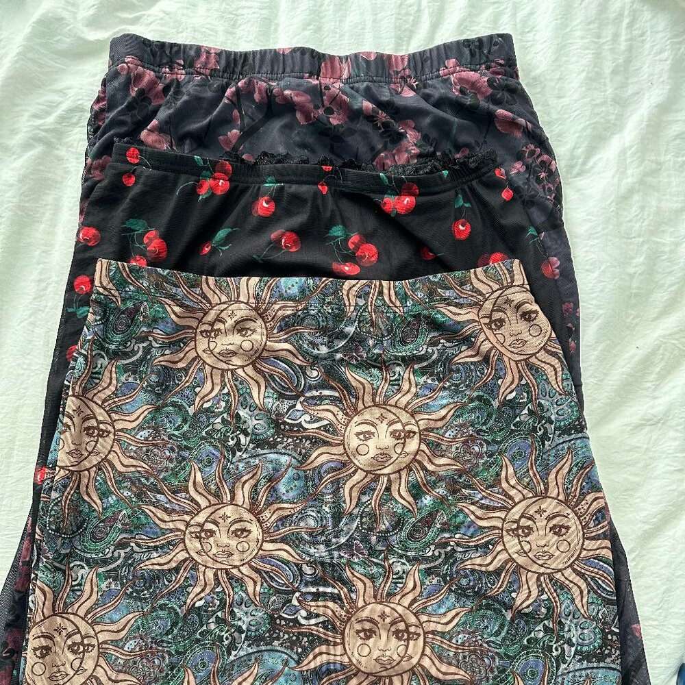 Lot of (3) Women's long SHEIN XL skirts